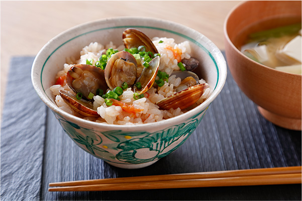 あさりとトマトの炊き込みご飯